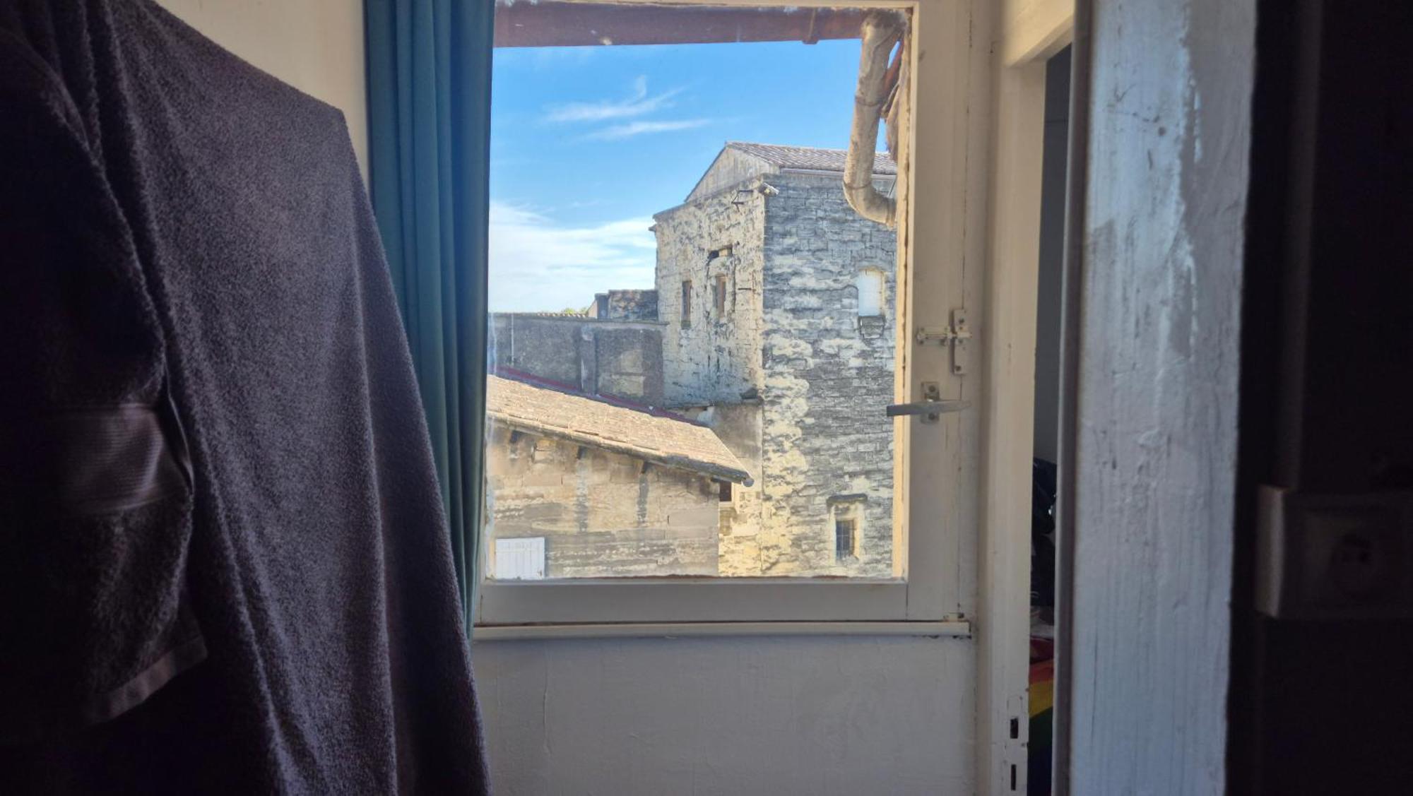 דירות אביניון Un Nid Sur Les Toits Face Au Palais Des Papes מראה חיצוני תמונה